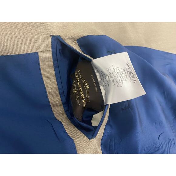 Men J. Hilburn Vitale Barberis Canonico wool cuffed 2-piece 3-button suit, 48R - Picture 8 of 11